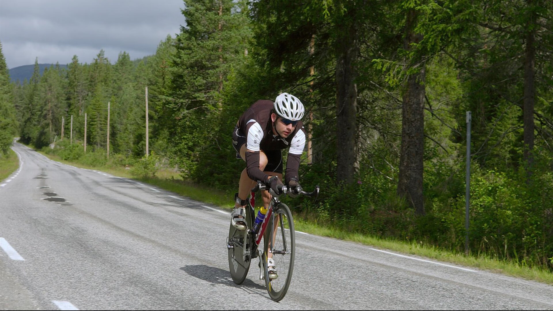 东决关键战之夜，班凯罗点燃赛场